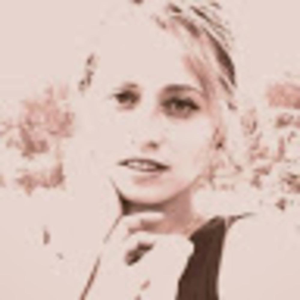 Meet your Posher, Louisa